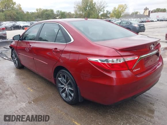 ✅ 2015 Toyota Camry XLE • VIN: 4T1BF1FK4FU998091 • Лот: 43544341. Опубликован ранее на IAAI с пробегом 163 543 миль. Бесплатный доступ к архиву аукционных продаж из США и подробный отчёт об истории автомобиля на DreamBid. Изображение 3.