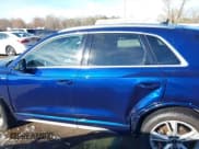 ✅ 2022 Audi Q3 S line Premium • VIN: WA1DECF36N1061709 • Lot: 40844186. Wystawiony na IAAI z przebiegiem 26 283 mil. Bezpłatny archiwum sprzedaży aukcyjnych z USA i szczegółowy raport historii pojazdu na DreamBid. Zdjęcie 15.