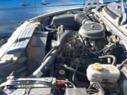 ✅ 2000 Dodge Dakota Sport • VIN: 1B7GL2AX0YS688465 • Lot: 41341012. Wystawiony na IAAI z przebiegiem 283 467 mil. Bezpłatny archiwum sprzedaży aukcyjnych z USA i szczegółowy raport historii pojazdu na DreamBid. Zdjęcie 10.