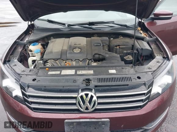 ✅ 2013 Volkswagen Passat S • VIN: 1VWAP7A35DC067454 • Lot: 42524005. Listed on IAAI with 125,765 mi. Free auction sales archive from the USA and detailed vehicle history report at DreamBid. Image 10.