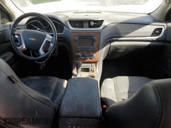 ✅ 2013 Chevrolet Traverse LT • VIN: 1GNKVJKDXDJ217109 • Lot: 73595084. Wystawiony na Copart z przebiegiem Nie podano. Bezpłatny archiwum sprzedaży aukcyjnych z USA i szczegółowy raport historii pojazdu na DreamBid. Zdjęcie 8.