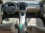 ✅ 2007 Toyota Highlander • VIN: JTEHW21A270037402 • Lot: 81601085. Listed on Copart with 160,208 mi. Free auction sales archive from the USA and detailed vehicle history report at DreamBid. Image 8.