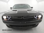 ✅ 2019 Dodge Challenger SXT • VIN: 2C3CDZAG6KH687733 • Lot: 86142935. Wystawiony na Copart z przebiegiem 87 905 mil. Bezpłatny archiwum sprzedaży aukcyjnych z USA i szczegółowy raport historii pojazdu na DreamBid. Zdjęcie 5.
