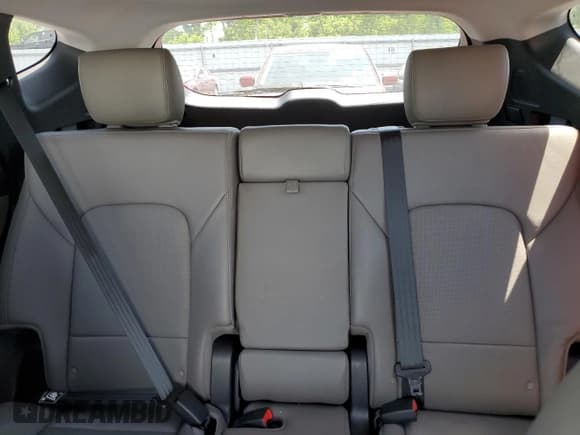 ✅ 2018 Hyundai Santa Fe Ultimate • VIN: 5XYZWDLA1JG508023 • Лот: 55624624. Опубликован ранее на Copart с пробегом 33 893 миль. Бесплатный доступ к архиву аукционных продаж из США и подробный отчёт об истории автомобиля на DreamBid. Изображение 10.