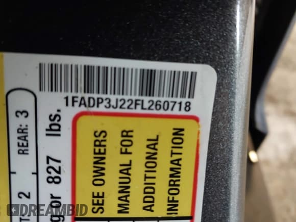 ✅ 2015 Ford Focus Titanium • VIN: 1FADP3J22FL260718 • Lot: 42545411. Listed on IAAI with 83,518 mi. Free auction sales archive from the USA and detailed vehicle history report at DreamBid. Image 9.