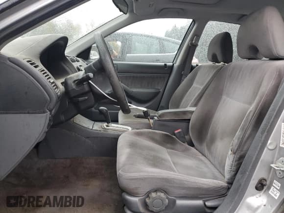 ✅ 2005 Honda Civic EX • VIN: JHMES26775S000717 • Lot: 91121255. Wystawiony na Copart z przebiegiem 177 958 mil. Bezpłatny archiwum sprzedaży aukcyjnych z USA i szczegółowy raport historii pojazdu na DreamBid. Zdjęcie 7.