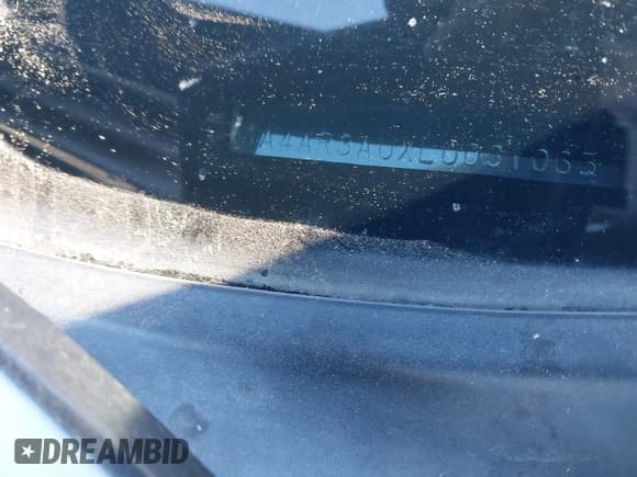 ✅ 2020 Mitsubishi Outlander ES • VIN: JA4AR3AUXLU031065 • Lot: 40655265. Listed on IAAI with 94,138 mi. Free auction sales archive from the USA and detailed vehicle history report at DreamBid. Image 17.