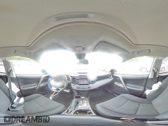 ✅ 2018 Toyota RAV4 XLE • VIN: 2T3RFREV9JW822792 • Лот: 82359545. Опубликован ранее на Copart с пробегом 79 398 миль. Бесплатный доступ к архиву аукционных продаж из США и подробный отчёт об истории автомобиля на DreamBid. Изображение 15.