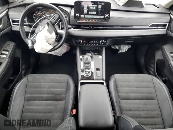 2024 Mitsubishi Outlander SE z VIN JA4J3VA83RZ065022, wystawiony jako Copart lot #90236785 z przebiegiem 34 770 mil mil oraz Czysty tytuł • Clean title. Historia ofert i sprzedaży dostępna na DreamBid. Obrazek 8.