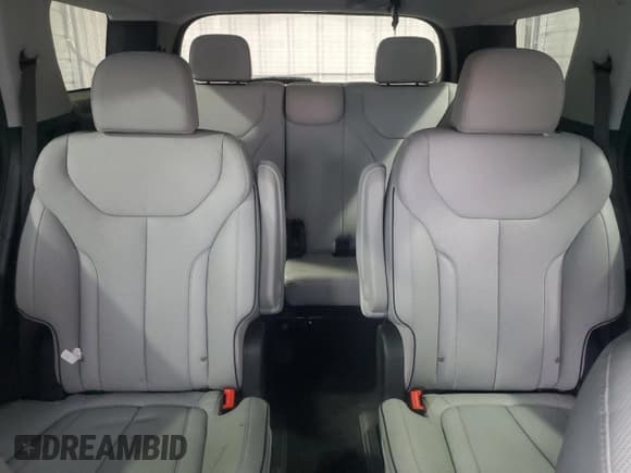 ✅ 2024 Hyundai Palisade SEL • VIN: KM8R4DGE8RU688559 • Лот: 82811284. Опубликован ранее на Copart с пробегом 15 405 миль. Бесплатный доступ к архиву аукционных продаж из США и подробный отчёт об истории автомобиля на DreamBid. Изображение 10.