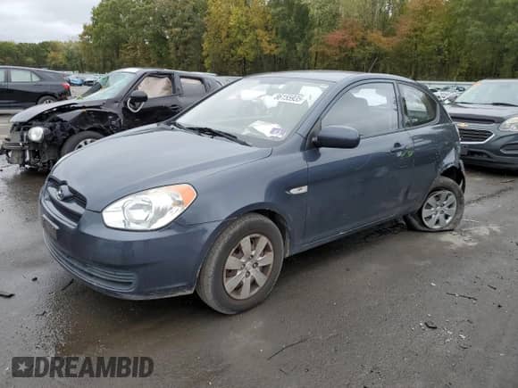 2011 Hyundai Accent GS z VIN KMHCM3AC8BU194263, wystawiony jako Copart lot #86155935 z przebiegiem 117 287 mil mil oraz Szkoda całkowita • Salvage title. Historia ofert i sprzedaży dostępna na DreamBid. Obrazek 1.