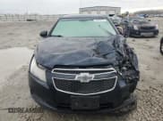 ✅ 2014 Chevrolet Cruze 1LT • VIN: 1G1PC5SB1E7400884 • Лот: 57512265. Опубликован ранее на Copart с пробегом 140 118 миль. Бесплатный доступ к архиву аукционных продаж из США и подробный отчёт об истории автомобиля на DreamBid. Изображение 5.