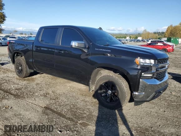 ✅ 2020 Chevrolet Silverado 1500 LT • VIN: 1GCUYDED4LZ168351 • Lot: 73703314. Wystawiony na Copart z przebiegiem 105 320 mil. Bezpłatny archiwum sprzedaży aukcyjnych z USA i szczegółowy raport historii pojazdu na DreamBid. Zdjęcie 4.