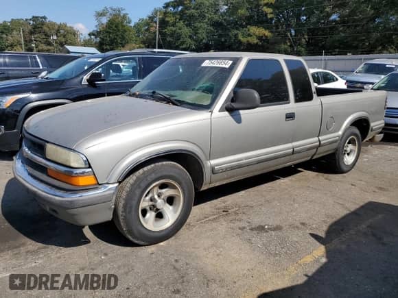 1998 Chevrolet S-10 LS с VIN 1GCCS19X9W8214427, выставлен на аукционе Copart как лот 75426854 с пробегом Не указан миль и Списание • Salvage title. История ставок и продаж доступна на DreamBid. Изображение 1.
