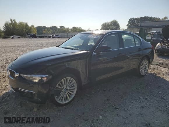 ✅ 2015 BMW 3 Series 328i xDrive • VIN: WBA3B3C50FF548891 • Лот: 84816605. Опубликован ранее на Copart с пробегом 41 631 миль. Бесплатный доступ к архиву аукционных продаж из США и подробный отчёт об истории автомобиля на DreamBid. Изображение 1.