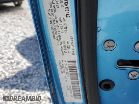 ✅ 2015 Dodge Challenger R/T • VIN: 2C3CDZAT6FH821773 • Lot: 51702554. Wystawiony na Copart z przebiegiem 116 295 mil. Bezpłatny archiwum sprzedaży aukcyjnych z USA i szczegółowy raport historii pojazdu na DreamBid. Zdjęcie 14.