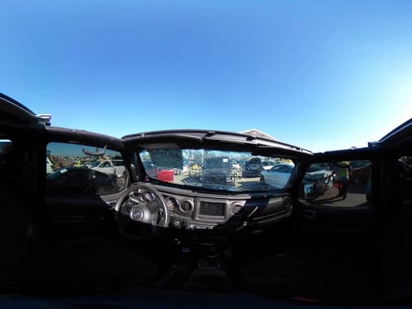 ✅ 2023 Jeep Wrangler Willys • VIN: 1C4HJXDN0PW597768 • Лот: 41645815. Опубликован ранее на IAAI с пробегом 23 717 миль. Бесплатный доступ к архиву аукционных продаж из США и подробный отчёт об истории автомобиля на DreamBid. Изображение 19.