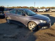 ✅ 2014 Chevrolet Cruze 1LT • VIN: 1G1PC5SB5E7352449 • Лот: 90703335. Опубликован ранее на Copart с пробегом 91 823 миль. Бесплатный доступ к архиву аукционных продаж из США и подробный отчёт об истории автомобиля на DreamBid. Изображение 4.