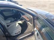 ✅ 2024 Audi A6 Premium Plus • VIN: WAUE3BF23RN040328 • Lot: 43605121. Wystawiony na IAAI z przebiegiem 14 834 mil. Bezpłatny archiwum sprzedaży aukcyjnych z USA i szczegółowy raport historii pojazdu na DreamBid. Zdjęcie 5.