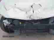 2017 Hyundai Elantra Limited с VIN KMHD84LF3HU176798, выставлен на аукционе IAAI как лот 41948242 с пробегом Не указан миль и . История ставок и продаж доступна на DreamBid. Изображение 10.