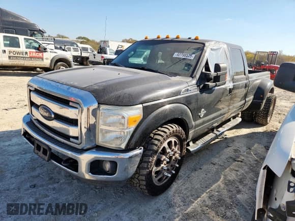 ✅ 2015 Ford F-350 Lariat • VIN: 1FT8W3CT2FEC69847 • Lot: 92798575. Wystawiony na Copart z przebiegiem Nie podano. Bezpłatny archiwum sprzedaży aukcyjnych z USA i szczegółowy raport historii pojazdu na DreamBid. Zdjęcie 1.