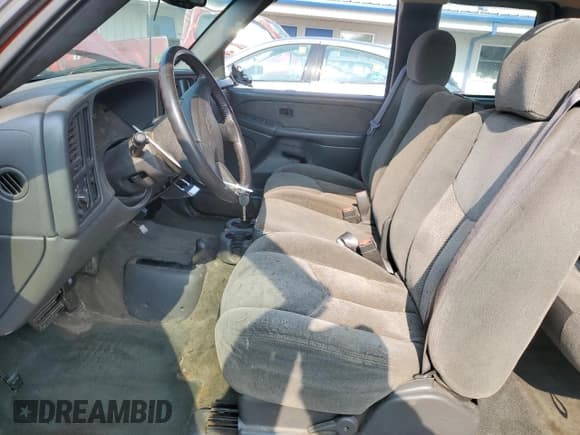 ✅ 2003 Chevrolet Silverado 1500 • VIN: 1GCEK19T83Z110152 • Лот: 59027855. Опубликован ранее на Copart с пробегом 65 566 миль. Бесплатный доступ к архиву аукционных продаж из США и подробный отчёт об истории автомобиля на DreamBid. Изображение 7.