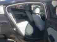 ✅ 2019 Chevrolet Cruze LS • VIN: 1G1BC5SM9K7130813 • Lot: 43519748. Wystawiony na IAAI z przebiegiem 100 720 mil. Bezpłatny archiwum sprzedaży aukcyjnych z USA i szczegółowy raport historii pojazdu na DreamBid. Zdjęcie 8.