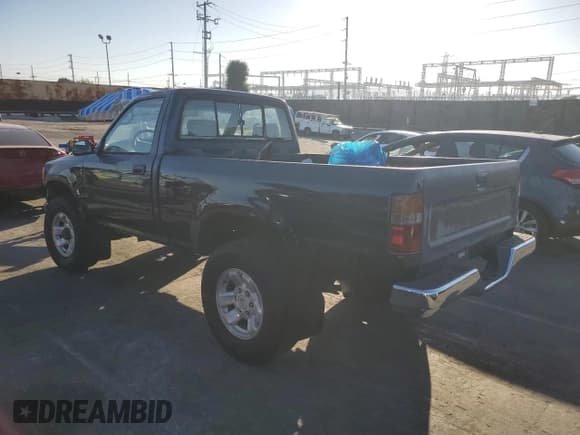 ✅ 1993 Toyota Pickup • VIN: 4TAVN01D2PZ069606 • Лот: 87378735. Опубликован ранее на Copart с пробегом 218 543 миль. Бесплатный доступ к архиву аукционных продаж из США и подробный отчёт об истории автомобиля на DreamBid. Изображение 2.