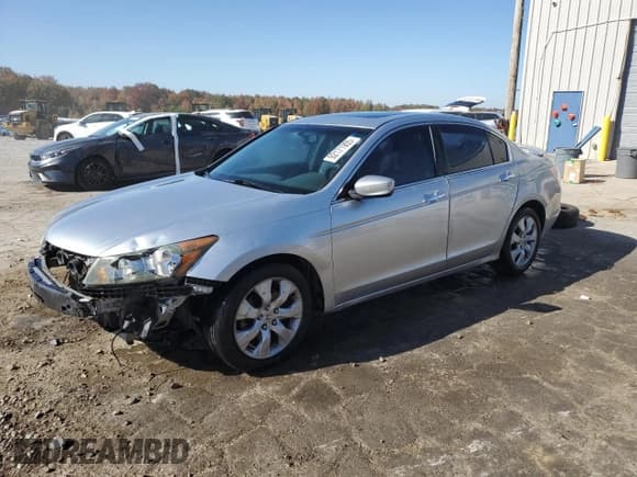 ✅ 2008 Honda Accord EX-L • VIN: 1HGCP36848A032481 • Lot: 92171905. Listed on Copart with 288,849 mi. Free auction sales archive from the USA and detailed vehicle history report at DreamBid. Image 1.