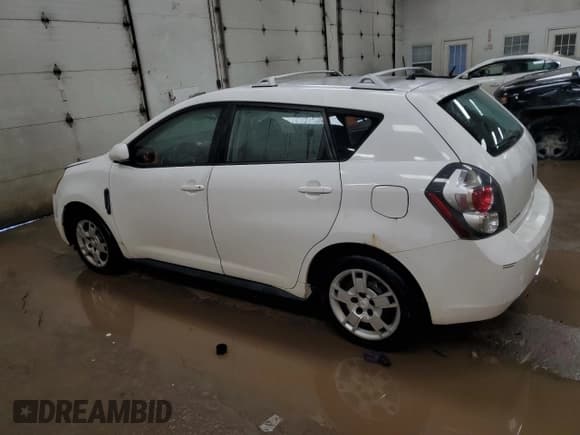✅ 2010 Pontiac Vibe • VIN: 5Y2SM6E03AZ417893 • Лот: 44311475. Опубликован ранее на Copart с пробегом 178 880 миль. Бесплатный доступ к архиву аукционных продаж из США и подробный отчёт об истории автомобиля на DreamBid. Изображение 2.