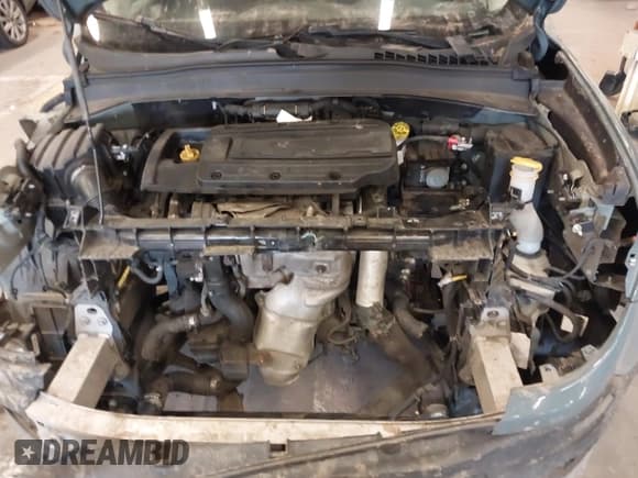 ✅ 2017 Jeep Renegade Sport • VIN: ZACCJAAH1HPF27104 • Lot: 42120378. Listed on IAAI with 86,700 mi. Free auction sales archive from the USA and detailed vehicle history report at DreamBid. Image 10.