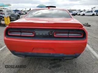 ✅ 2019 Dodge Challenger SXT • VIN: 2C3CDZAG6KH752127 • Lot: 47916013. Wystawiony na Copart z przebiegiem Nie podano. Bezpłatny archiwum sprzedaży aukcyjnych z USA i szczegółowy raport historii pojazdu na DreamBid. Zdjęcie 6.