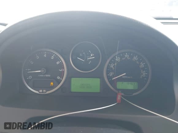 ✅ 2011 Land Rover LR2 HSE • VIN: SALFT2BN8BH217556 • Lot: 42353594. Listed on IAAI with 184,631 mi. Free auction sales archive from the USA and detailed vehicle history report at DreamBid. Image 7.