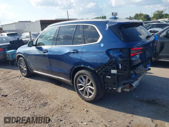 ✅ 2020 BMW X5 sDrive40i • VIN: 5UXCR4C07L9C49693 • Lot: 43263987. Wystawiony na IAAI z przebiegiem 50 000 mil. Bezpłatny archiwum sprzedaży aukcyjnych z USA i szczegółowy raport historii pojazdu na DreamBid. Zdjęcie 3.