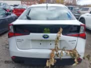 ✅ 2022 Toyota Prius LE • VIN: JTDL9MFU0N3038466 • Lot: 43471636. Wystawiony na IAAI z przebiegiem 21 381 mil. Bezpłatny archiwum sprzedaży aukcyjnych z USA i szczegółowy raport historii pojazdu na DreamBid. Zdjęcie 16.