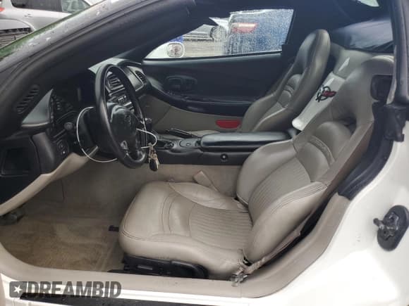 ✅ 2004 Chevrolet Corvette • VIN: 1G1YY32G445126550 • Лот: 60624205. Опубликован ранее на Copart с пробегом 141 681 миль. Бесплатный доступ к архиву аукционных продаж из США и подробный отчёт об истории автомобиля на DreamBid. Изображение 10.