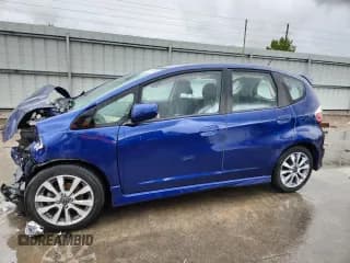 ✅ 2013 Honda Fit Sport • VIN: JHMGE8H63DC016560 • Lot: 83817845. Listed on Copart with 141,394 mi. Free auction sales archive from the USA and detailed vehicle history report at DreamBid. Image 1.