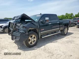 ✅ 2016 Chevrolet Silverado 2500HD LTZ • VIN: 1GC1KWE85GF172323 • Lot: 66330005. Wystawiony na Copart z przebiegiem 322 640 mil. Bezpłatny archiwum sprzedaży aukcyjnych z USA i szczegółowy raport historii pojazdu na DreamBid. Zdjęcie 1.