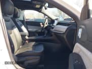 ✅ 2023 Jeep Compass Altitude • VIN: 3C4NJDBN9PT529365 • Lot: 41600013. Wystawiony na IAAI z przebiegiem 9 568 mil. Bezpłatny archiwum sprzedaży aukcyjnych z USA i szczegółowy raport historii pojazdu na DreamBid. Zdjęcie 5.