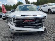 ✅ 2024 GMC Sierra 1500 SLT • VIN: 3GTUUDE81RG181582 • Lot: 72023375. Wystawiony na Copart z przebiegiem Nie podano. Bezpłatny archiwum sprzedaży aukcyjnych z USA i szczegółowy raport historii pojazdu na DreamBid. Zdjęcie 5.