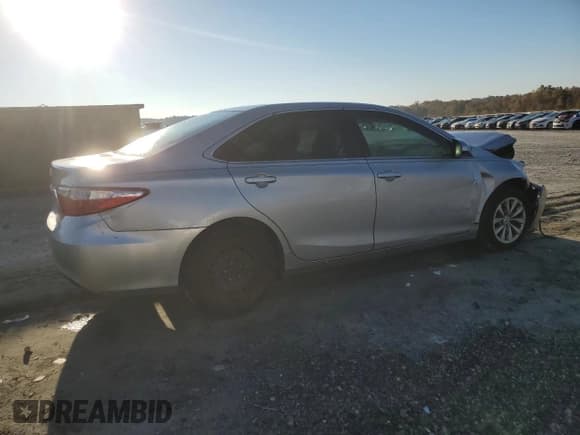 ✅ 2016 Toyota Camry LE • VIN: 4T4BF1FK2GR550794 • Lot: 90919535. Wystawiony na Copart z przebiegiem 149 266 mil. Bezpłatny archiwum sprzedaży aukcyjnych z USA i szczegółowy raport historii pojazdu na DreamBid. Zdjęcie 3.