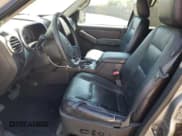 ✅ 2008 Ford Explorer Limited • VIN: 1FMEU65E38UA99897 • Lot: 70960545. Wystawiony na Copart z przebiegiem 189 324 mil. Bezpłatny archiwum sprzedaży aukcyjnych z USA i szczegółowy raport historii pojazdu na DreamBid. Zdjęcie 7.