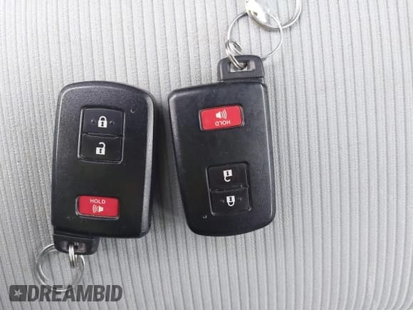 ✅ 2016 Toyota Prius One • VIN: JTDKDTB38G1116993 • Лот: 43854632. Опубликован ранее на IAAI с пробегом 68 171 миль. Бесплатный доступ к архиву аукционных продаж из США и подробный отчёт об истории автомобиля на DreamBid. Изображение 11.