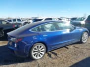 ✅ 2020 Tesla Model 3 Long Range • VIN: 5YJ3E1EB2LF547050 • Lot: 43701443. Wystawiony na IAAI z przebiegiem 70 410 mil. Bezpłatny archiwum sprzedaży aukcyjnych z USA i szczegółowy raport historii pojazdu na DreamBid. Zdjęcie 4.