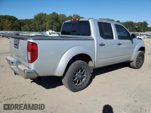 ✅ 2015 Nissan Frontier S • VIN: 1N6AD0EV4FN744237 • Лот: 86802285. Опубликован ранее на Copart с пробегом 135 868 миль. Бесплатный доступ к архиву аукционных продаж из США и подробный отчёт об истории автомобиля на DreamBid. Изображение 3.