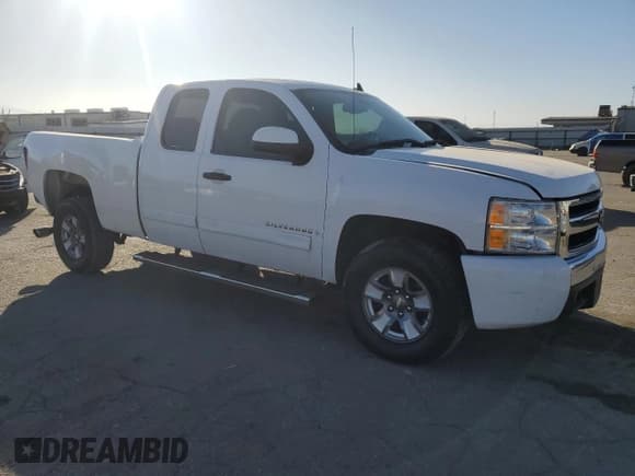✅ 2007 Chevrolet Silverado 1500 1LT • VIN: 2GCEC19C371544944 • Lot: 77979454. Listed on Copart with 155,337 mi. Free auction sales archive from the USA and detailed vehicle history report at DreamBid. Image 4.