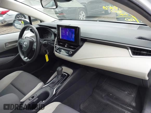 ✅ 2024 Toyota Corolla LE • VIN: 5YFB4MDE4RP091772 • Lot: 43266243. Wystawiony na IAAI z przebiegiem 49 010 mil. Bezpłatny archiwum sprzedaży aukcyjnych z USA i szczegółowy raport historii pojazdu na DreamBid. Zdjęcie 5.