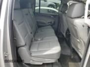 ✅ 2015 Chevrolet Suburban LT • VIN: 1GNSKJKC6FR193962 • Lot: 61508604. Wystawiony na Copart z przebiegiem 233 892 mil. Bezpłatny archiwum sprzedaży aukcyjnych z USA i szczegółowy raport historii pojazdu na DreamBid. Zdjęcie 11.