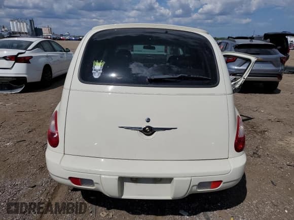 ✅ 2006 Chrysler PT Cruiser Limited • VIN: 3A8FY68B76T281178 • Lot: 70395115. Listed on Copart with 105,293 mi. Free auction sales archive from the USA and detailed vehicle history report at DreamBid. Image 6.
