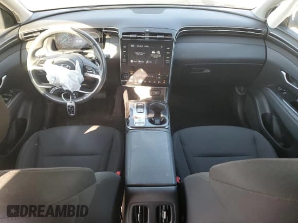 ✅ 2022 Hyundai Tucson SEL Convenience • VIN: KM8JFCA10NU072498 • Lot: 73065864. Wystawiony na Copart z przebiegiem 28 266 mil. Bezpłatny archiwum sprzedaży aukcyjnych z USA i szczegółowy raport historii pojazdu na DreamBid. Zdjęcie 8.